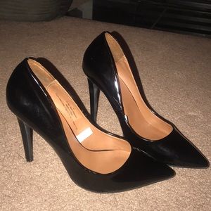Patent Leather Pointed Toe Stilettos